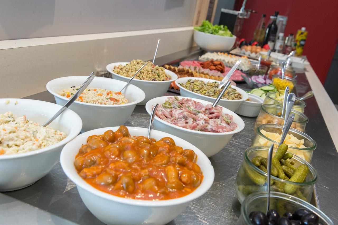 西斯特龙宜必思酒店 锡斯特龙 外观 照片